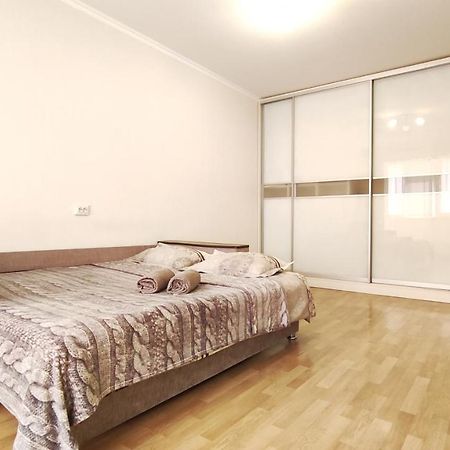 Олександрійський Бульвар 125 Cityrooms Biała Cerkiew Zewnętrze zdjęcie